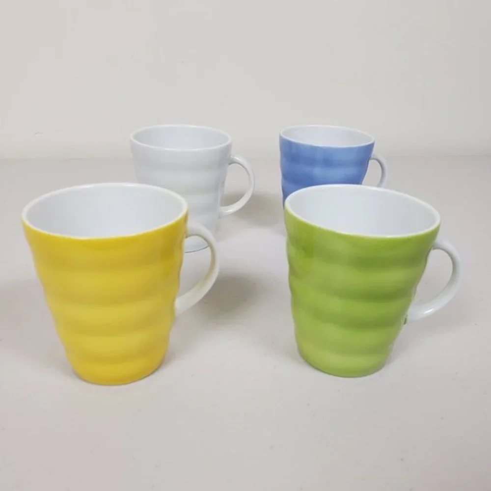 Williams Sonoma Mugs Pastel Colors Set of‎ 4